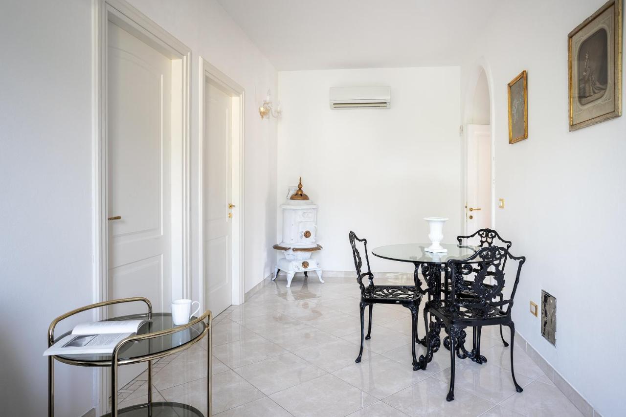 Villa Beatrice 1836 Кормонс Экстерьер фото